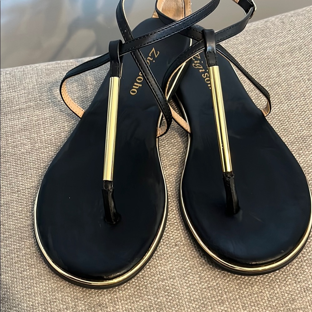Zigi Soho Black and Gold T-Strap Sandals